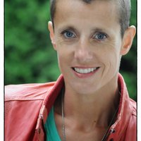 Someone to Say Hi To - Sarah Bettens