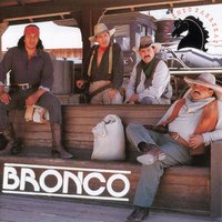 Sueños Rotos - Bronco