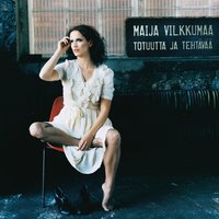 Kesä - Maija Vilkkumaa