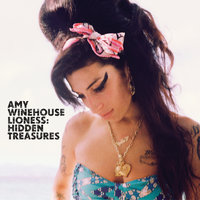 Between The Cheats - Amy Winehouse