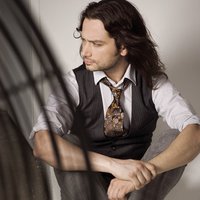 Everybody Loves - Constantine Maroulis