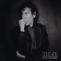 En Collant L'oreille Sur L'appareil - Alain Souchon