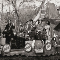The Switch And The Spur - The Raconteurs