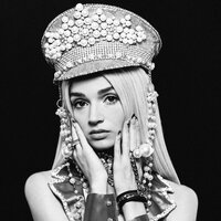 Play Destroy - Poppy, Grimes