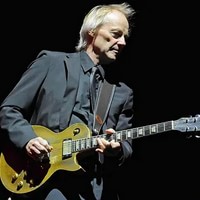 Snowy White