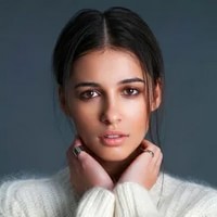 Naomi Scott