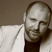 Виталий Аксёнов