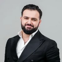 Аркадий Думикян