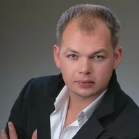 Алексей Брянцев