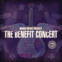Shake Your Hips - Warren Haynes, Danny Louis, Robert Randolph & The Family Band