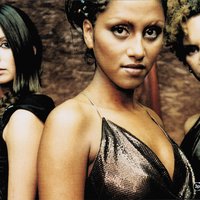 Hija (Nasty LSD & Crack-Track) - Sabrina Setlur, Cora E, Brixx
