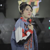 Kalung Emas - VIA VALLEN
