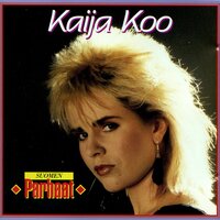 Muodikkaat kasvot - Kaija Koo