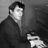 Юрий Гуляев