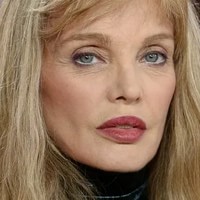 Arielle Dombasle