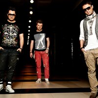 Beautiful Days - Nick Kamarera, Yves Larock, Deepside Deejays
