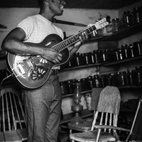 Leon Bridges