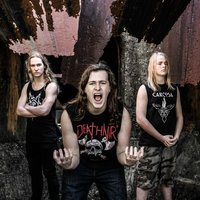 Alien Weaponry